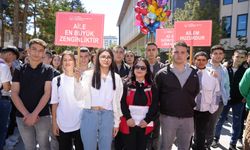 Niğde’de ’Aile istikbalimizdir’ yürüyüşü