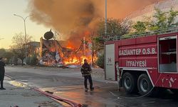 Gaziantep’te Halı Fabrikasında Büyük Yangın