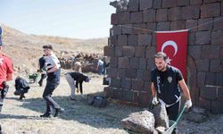 Erzurum polisinden ecdadımız için örnek davranış