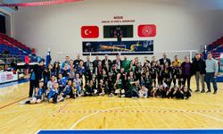 Voleybol Küçükler Mahalli Müsabakaları Sona Erdi