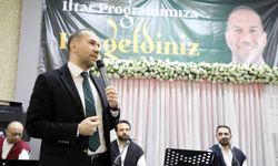 Başkan Özdemir iftarını Belediye personeliyle yaptı