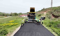 Sivas’ta köy yollarının standardı yükseliyor