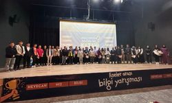 Niğde'de Gençler Bilgiyle Yarıştı