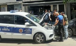 Yolda kalan aracın imdadına zabıta yetişti