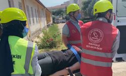 Okulda nefes kesen yangın tatbikatı