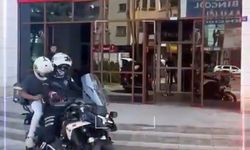 Sınava geç kalan öğrencileri polisler yetiştirdi