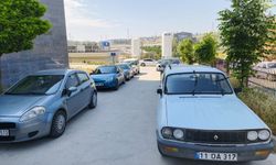 Gelişi güzel parklanma sürücüleri zora sokuyor