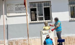 Köy okulu yükümlüler eliyle yenilendi