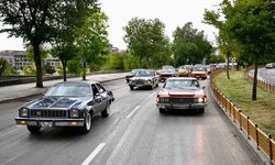 Klasik otomobiller o şehirde görücüye çıktı
