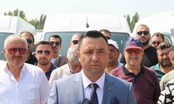 Onlarca üye servis araçları ile Ünal’a desteğe geldi
