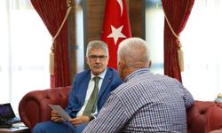 Vali Çelik, Halk Günü buluşmasında vatandaşları dinledi