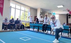 Bor’da huzurevleri arasında bocce dostluk maçı yapıldı