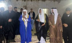 Herkes kendi kendine yanan ev için seferber oldu