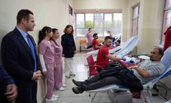 Öğretmenler kan bağışında bulundu
