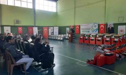 Bozkır'da çiftçilere makine ve ekipman desteği