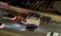 Niğde'de otomobille motosikletli kurye çarpıştı