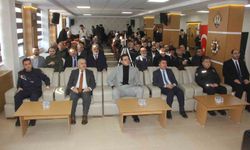 Ezanı güzel okumak için yarıştılar