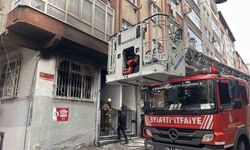 4 katlı binanın temelinin çöktüğü iddiası: Salonun ortasında çukur oluştu