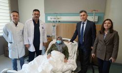 Kadın hasta, kadavradan yapılan böbrek nakli ile sağlığına kavuştu