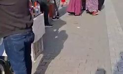 Kadınlar saç başa kavgaya tutuştu