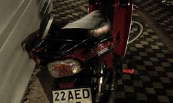 Motosiklet ile otomobil çarpıştı: 1 yaralı