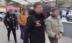 Kilitli motosikleti çalan 2 şüpheli yakalandı