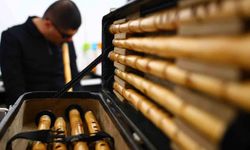 Görme engelli Mehmet dört enstrümanda ustalaştı