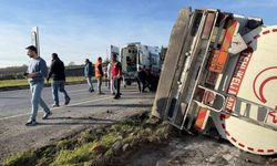 Kontrolden çıkan tanker yan yattı: 1 yaralı