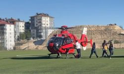 Yaşlı hasta için ambulans helikopter havalandı