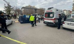 Otomobille çarpışan motosikletten savrulan liseli hayatını kaybetti