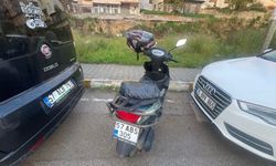 Devrilen motosiklette sürücü yaralandı