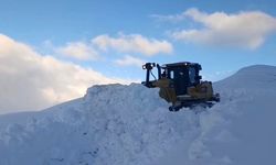 Kar esareti devam ediyor, ekipler eksi 20 derecede çalışıyor