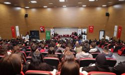 Niğde’de liseler arası İngilizce münazara finali yapıldı