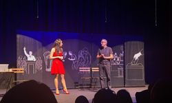 Bor’da “Boşanma Teklifi” oyununa yoğun ilgi