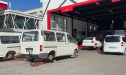 Niğde’de soğuk hava lastikçileri hareketlendirdi