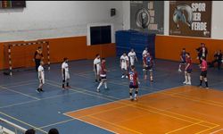 Niğde Belediye Gücü, Ankara Kolejliler ile berabere kaldı