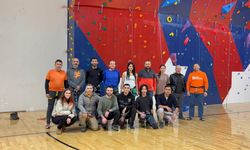 Niğde’de sporseverler profesyonel tırmanma duvarında buluştu