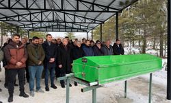 Zeki Aydoğan Çamardı’da son yolculuğuna uğurlandı