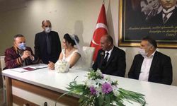 6 yıl önce annesi patates püresi, kızı ise elma yerken öldü