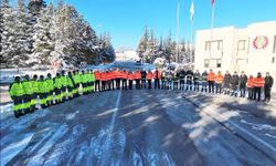 Niğde OSB’de personele yeni iş kıyafetleri teslim edildi