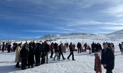 Kayak tutkunları Ketençimen’i doldurdu