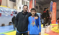 Ulukışla’ya güreşte gümüş madalya