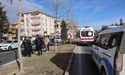 Karşıya geçerken otomobilin çarptığı şahıs hayatını kaybetti