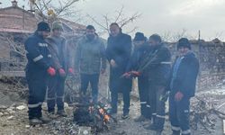 Altunhisar'da yol düzenleme çalışmaları sürüyor