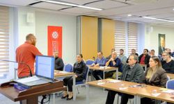 'Diksiyon ve Yapay Zeka Çağında Habercilik' eğitimi