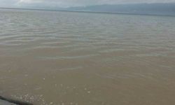 Sağanak yolları göle çevirirken denizi bulandırdı