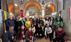 Başkan Özdemir “ART ‘N’ Niğde” sanat çalıştayını inceledi