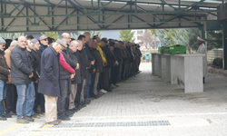 Çiftlik’te silahlı saldırıda hayatını kaybeden iki kişi toprağa verildi