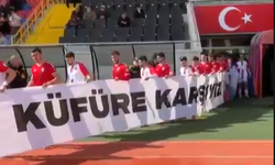 Niğde’de futbolculardan anlamlı mesaj