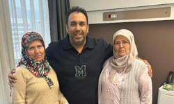 İki kız kardeş kanseri aynı gün yendi